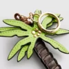 Taschenanhänger mit Palmenmotiv