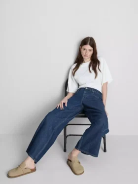 The Edit Straight-Leg-Jeans aus Baumwoll-Denim