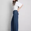 The Edit Straight-Leg-Jeans aus Baumwoll-Denim The Edit Straight-Leg-Jeans aus Baumwoll-Denim