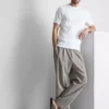 The Edit T-Shirt aus merzerisiertem Stoff in Slim-Fit-Passform The Edit T-Shirt aus merzerisiertem Stoff in Slim-Fit-Passform
