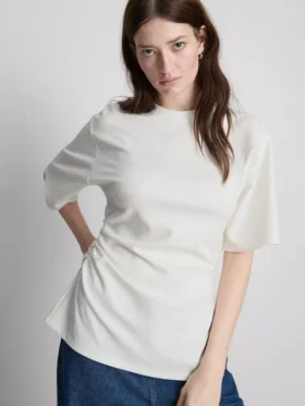 the edit t shirt mit rschen und asymmetrischem schnitt 2 1 280x373 - The Edit-T-Shirt mit R&uuml;schen und asymmetrischem Schnitt