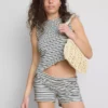 The Primark Scene | Asymmetrisches gestreiftes Tanktop The Primark Scene | Asymmetrisches gestreiftes Tanktop