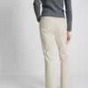 The Primark Scene | Ausgestellte Jeans mit niedriger Leibhöhe The Primark Scene | Ausgestellte Jeans mit niedriger Leibhöhe