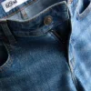 The Primark Scene | Ausgestellte Jeans mit niedriger Leibhöhe The Primark Scene | Ausgestellte Jeans mit niedriger Leibhöhe