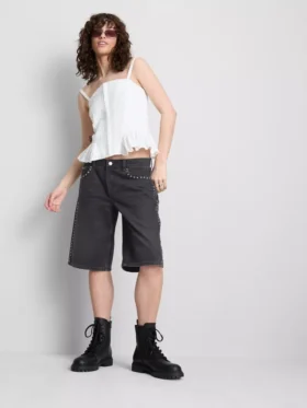 The Primark Scene | Baumwoll-Jeansshorts mit Nieten