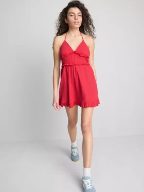 The Primark Scene | Minikleid mit Knitter-Rüschen
