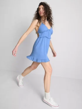 The Primark Scene | Minikleid mit Knitter-Rüschen