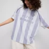 The Primark Scene | Olivia Rodrigo – Gestreiftes Fußballtrikot