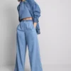 Trainingshose aus Baumwoll-Denim mit weitem Bein Trainingshose aus Baumwoll-Denim mit weitem Bein