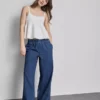 Trainingshose aus Baumwoll-Denim mit weitem Bein Trainingshose aus Baumwoll-Denim mit weitem Bein