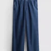 Trainingshose aus Baumwoll-Denim mit weitem Bein Trainingshose aus Baumwoll-Denim mit weitem Bein