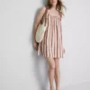 Trapez-Minikleid aus Baumwolle Trapez-Minikleid aus Baumwolle