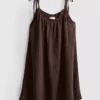 Trapez-Minikleid aus Baumwolle Trapez-Minikleid aus Baumwolle