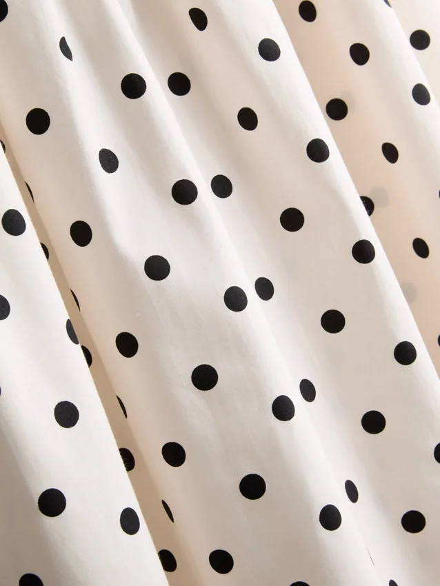 Traumfund | Midi-Kleid mit Korsett und quadratischem Ausschnitt Traumfund | Midi-Kleid mit Korsett und quadratischem Ausschnitt
