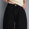Ultimative Barrel-Leg-Jeans aus Baumwoll-Denim