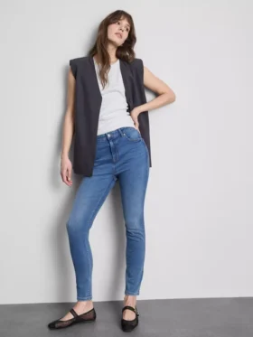 Ultimative Skinny-Jeans mit hoher Taille