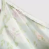 Unterkleid mit floralen Spitzenbesätzen Unterkleid mit floralen Spitzenbesätzen