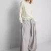 Unverzichtbare Strickjacke mit Rundhalsausschnitt Unverzichtbare Strickjacke mit Rundhalsausschnitt
