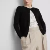 Unverzichtbare Strickjacke mit Rundhalsausschnitt Unverzichtbare Strickjacke mit Rundhalsausschnitt