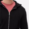 Unverzichtbarer Kapuzenpullover mit Reißverschluss Unverzichtbarer Kapuzenpullover mit Reißverschluss