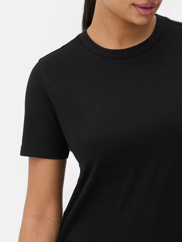 Unverzichtbares Kurzarm-T-Shirt Unverzichtbares Kurzarm-T-Shirt