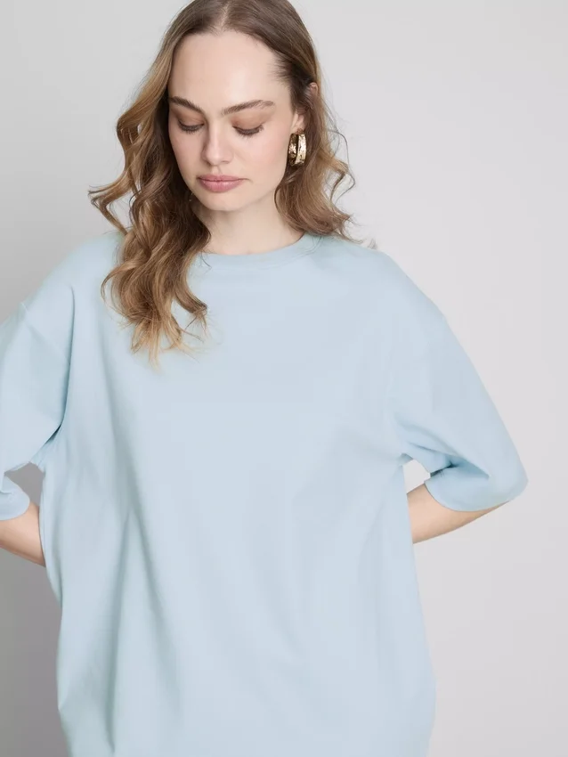 Unverzichtbares Oversize-Baumwoll-T-Shirt Unverzichtbares Oversize-Baumwoll-T-Shirt