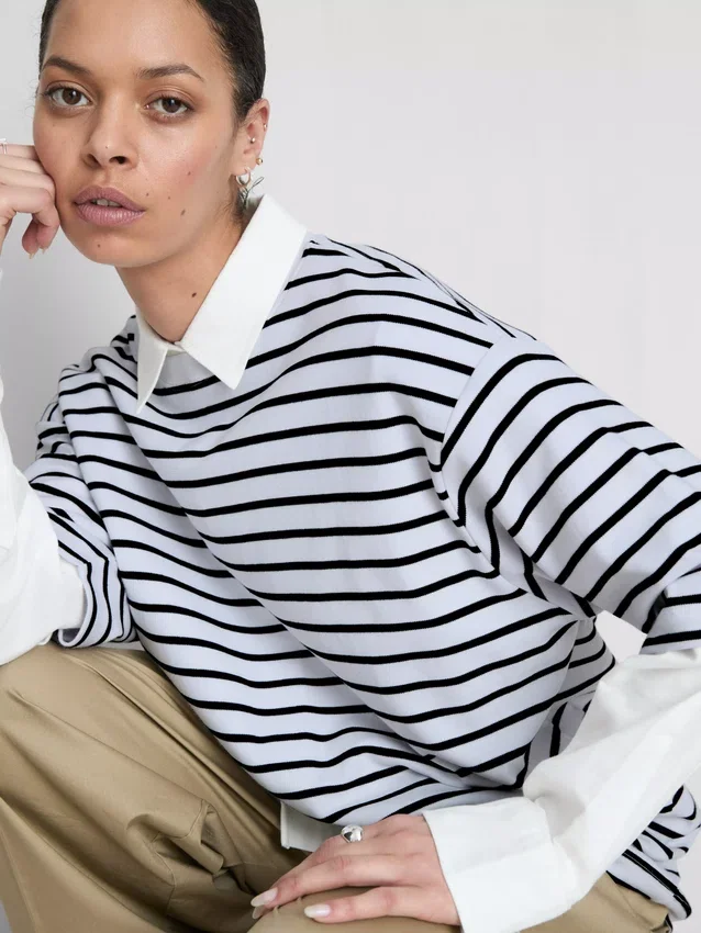 Unverzichtbares Oversize-Baumwoll-T-Shirt Unverzichtbares Oversize-Baumwoll-T-Shirt