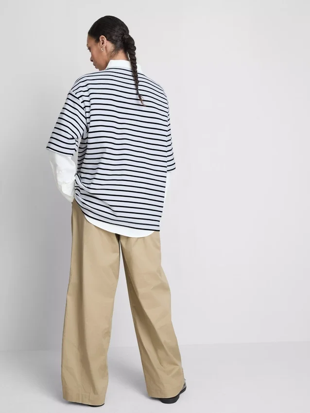 Unverzichtbares Oversize-Baumwoll-T-Shirt Unverzichtbares Oversize-Baumwoll-T-Shirt