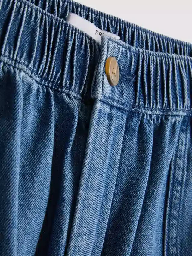 Utility-Shorts aus Baumwoll-Denim Utility-Shorts aus Baumwoll-Denim