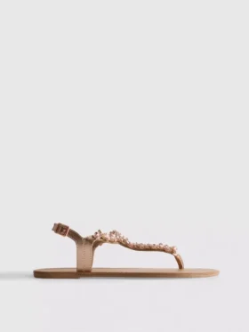 Verzierte Zehensandalen