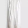 Weit geschnittene, bestickte Hose aus Baumwolle