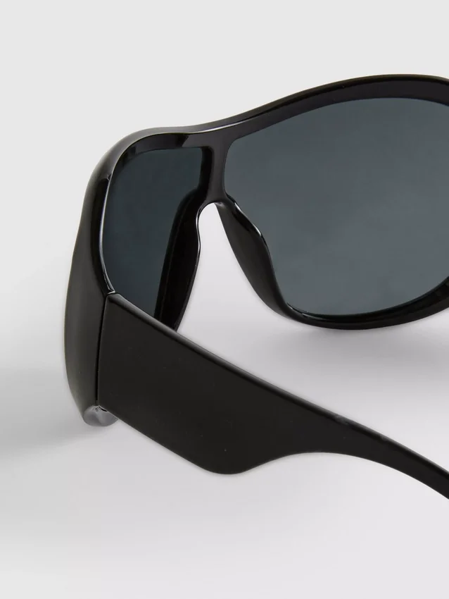 Wrap-Around-Sonnenbrille Wrap-Around-Sonnenbrille