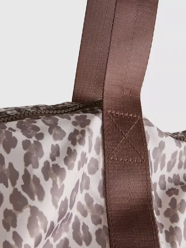 Zusammenklappbare Wochenendtasche Zusammenklappbare Wochenendtasche