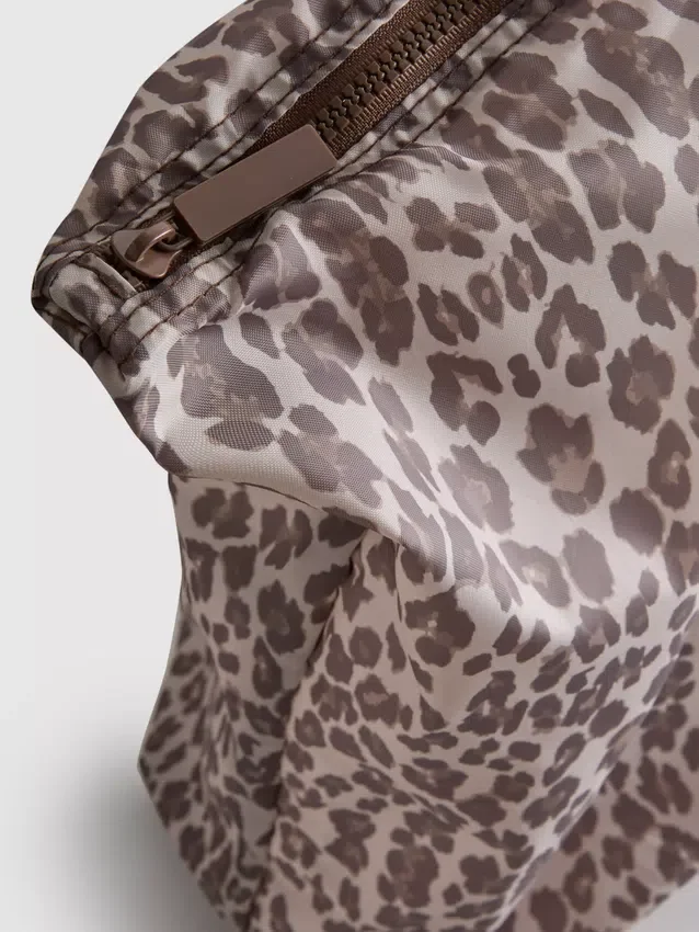 Zusammenklappbare Wochenendtasche Zusammenklappbare Wochenendtasche