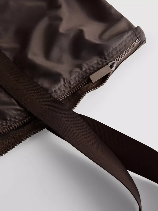Zusammenklappbare Wochenendtasche Zusammenklappbare Wochenendtasche