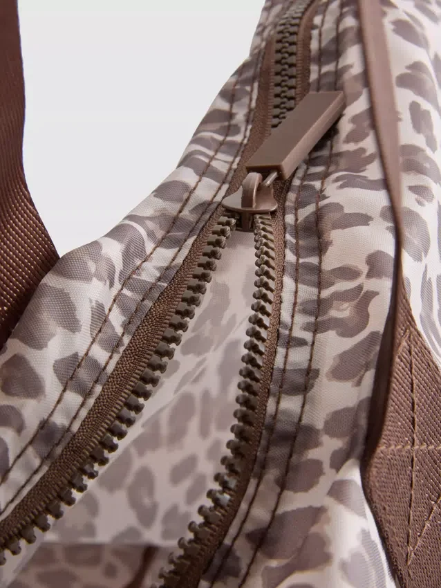 Zusammenklappbare Wochenendtasche Zusammenklappbare Wochenendtasche
