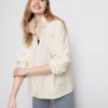 Zusammenrollbare Regenjacke mit Reißverschluss Zusammenrollbare Regenjacke mit Reißverschluss