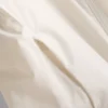 Zusammenrollbare Regenjacke mit Reißverschluss Zusammenrollbare Regenjacke mit Reißverschluss