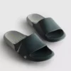 Zweifarbige Slider-Sandalen