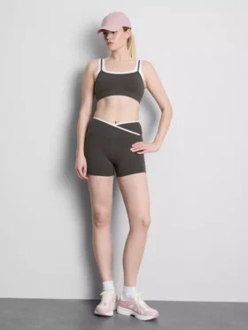 Zweilagiges Active-Crop-Top